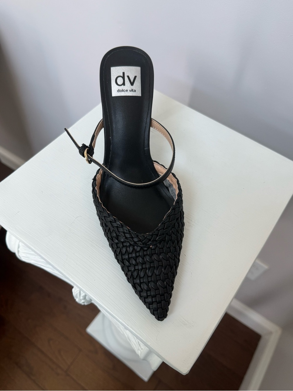 Dolce Vita Geanie Black Woven Pointed Pumps - Picture 2 of 5